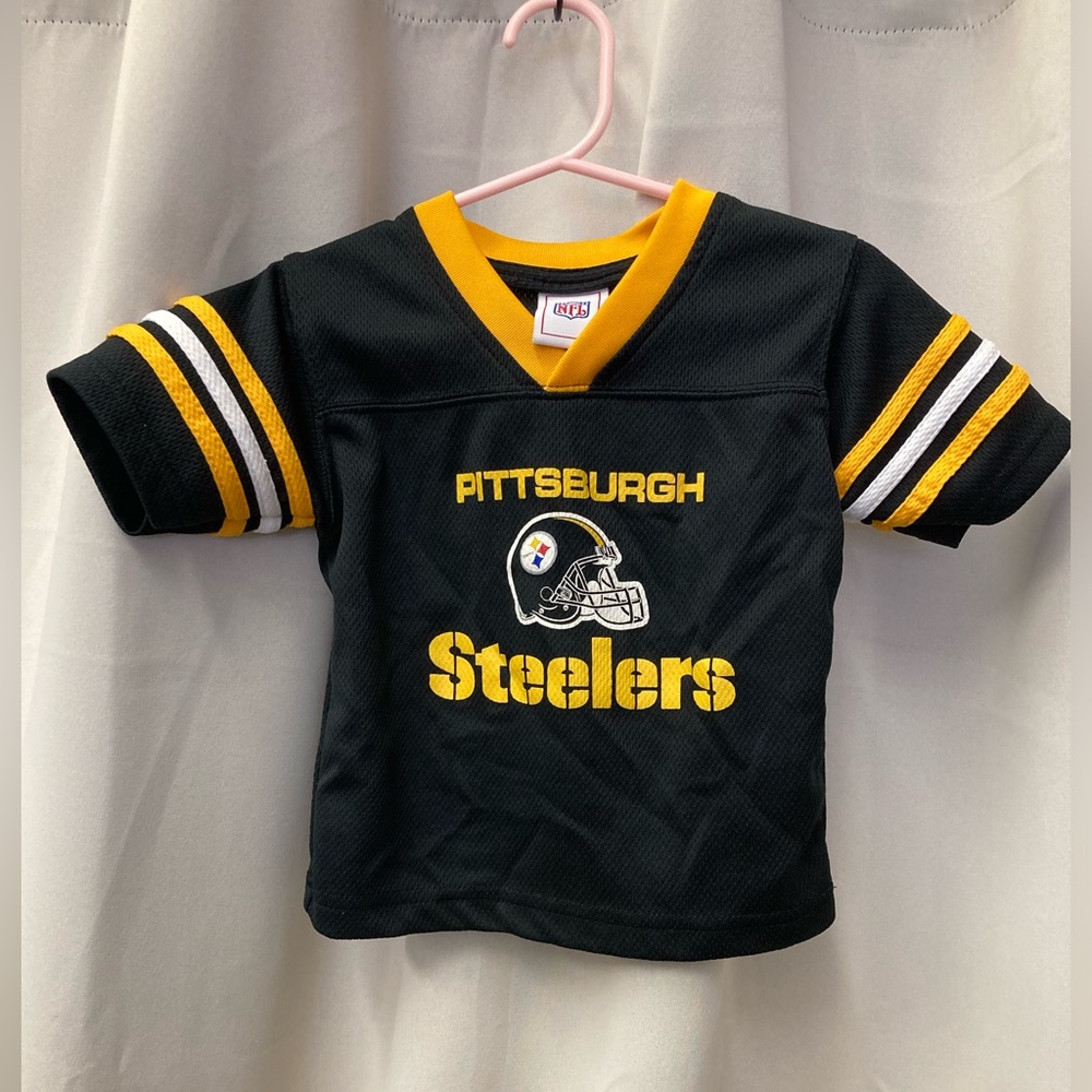 Pittsburgh Steelers toddler jersey shirt lightly used size 12 months